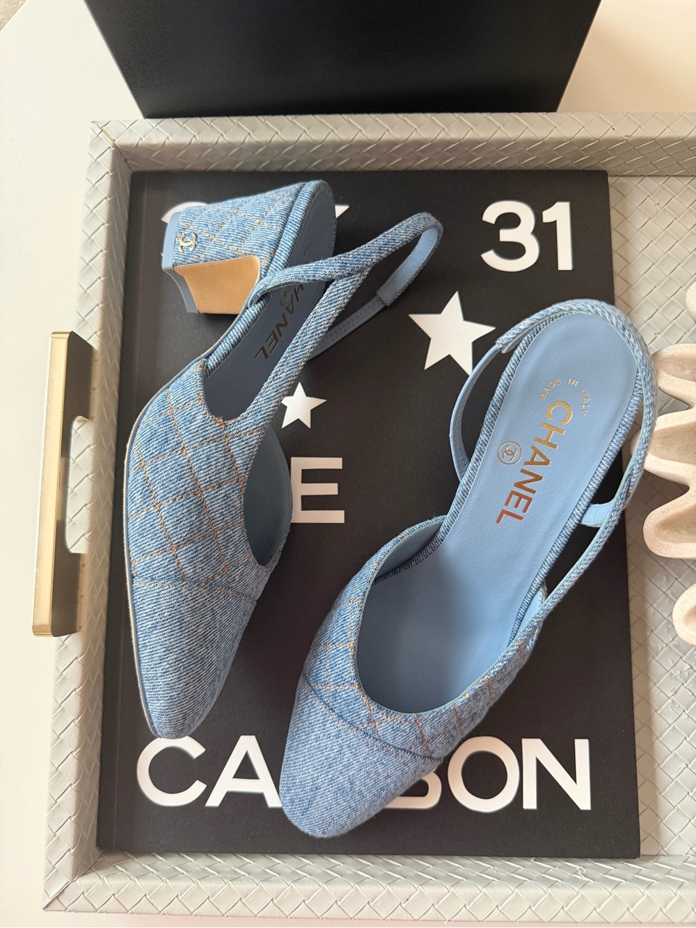 Chanel 26B CC Logo Light Blue Quilted Denim Jean Slingback Pumps Chunky Heel 38 - Picture 7 of 16